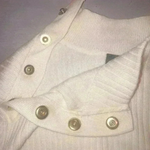 Talbot's Ribbed Mock Neck Gold Studs long sleeve pullover Size Medium PRISTINE! - Picture 4 of 8